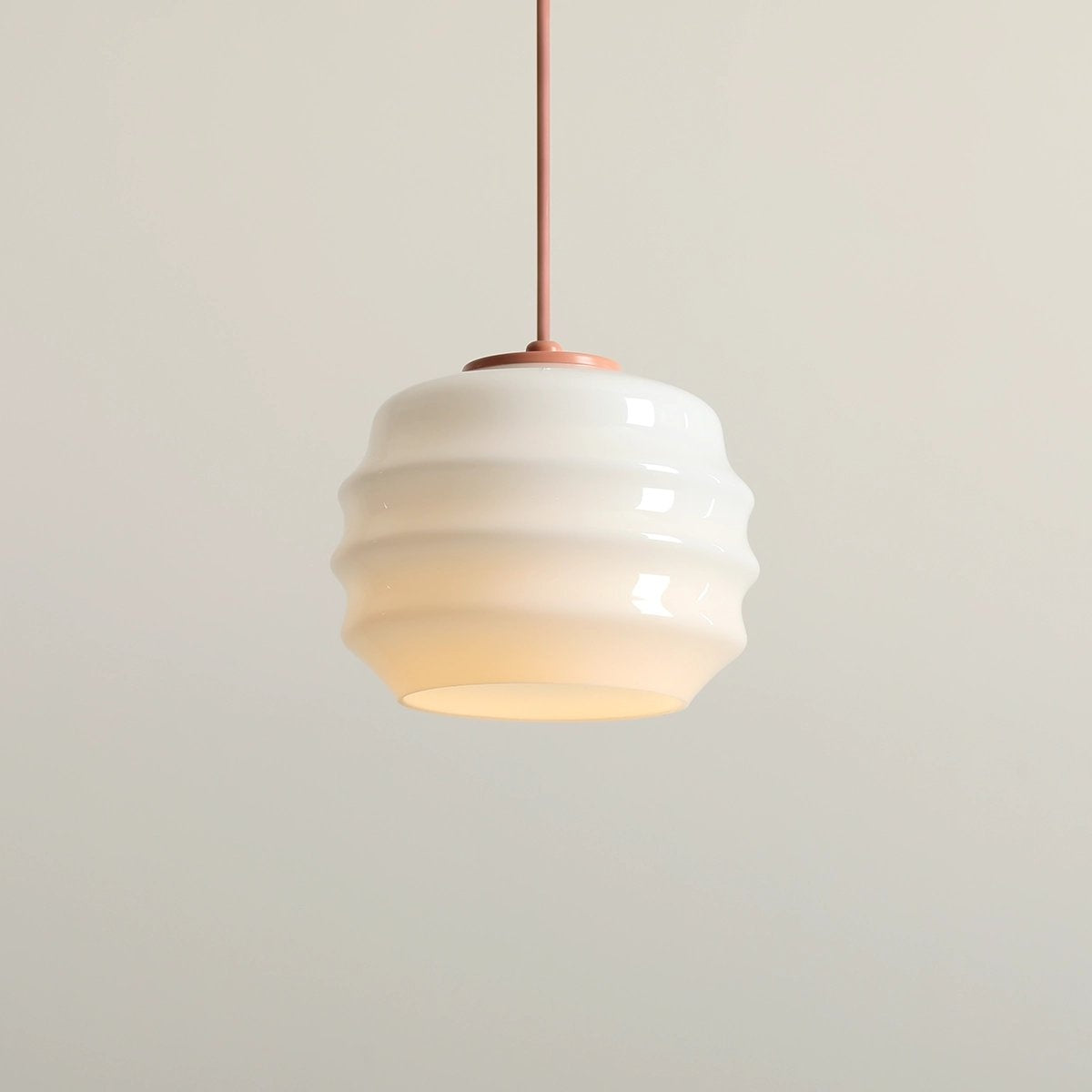 Lampa suspendata MOLN