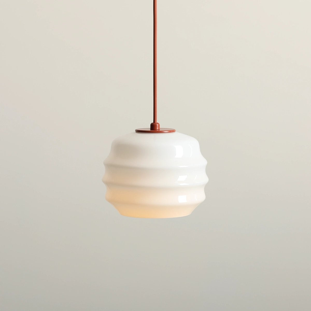 Lampa suspendata MOLN